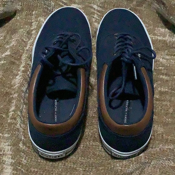 Tommy Hilfiger Phillie Sneaker - Picture 3 of 4